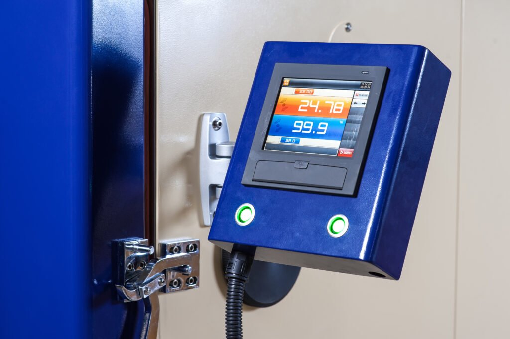 Expert Guide on Using UV Aging Test Chambers for Accurate Testing